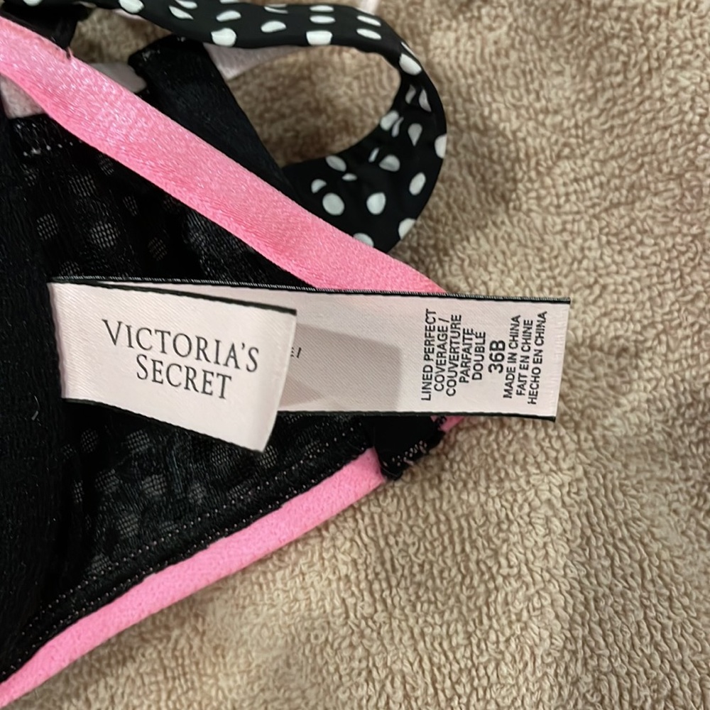 Vs Lined Perfect Coverage 36b Like New, Never Wor… - image 4